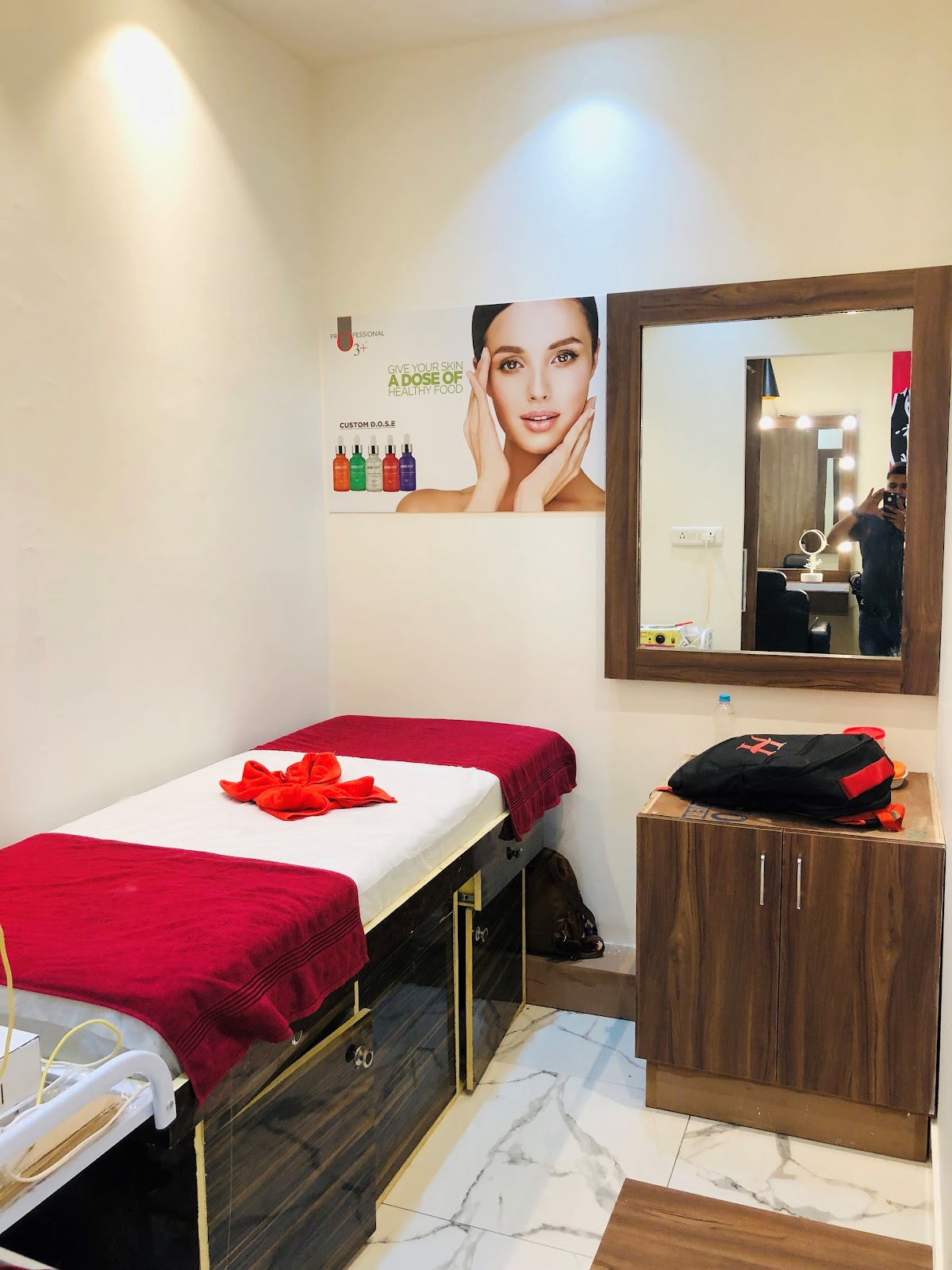 Hair Majesty salon corner